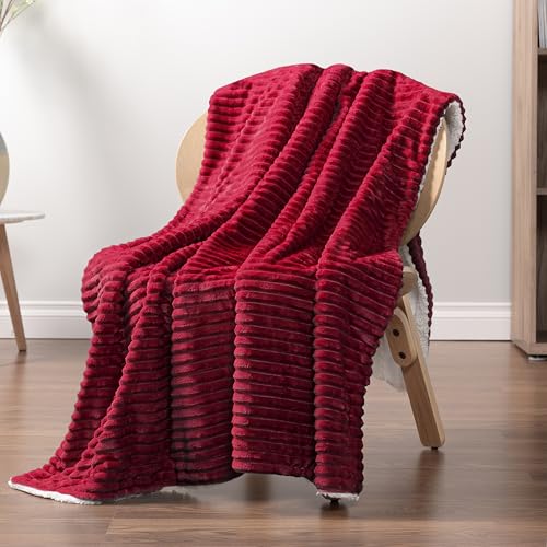 PAVILIA Wine Red Burgundy Sherpa Fleece Throw Blanket for Couch Twin, Soft Plush Fuzzy Blankets, Fluffy Flannel Sherpa Blanket for Bed, Warm 3D Ribbed Winter Blanket Gift, 60x80 inches Homeware